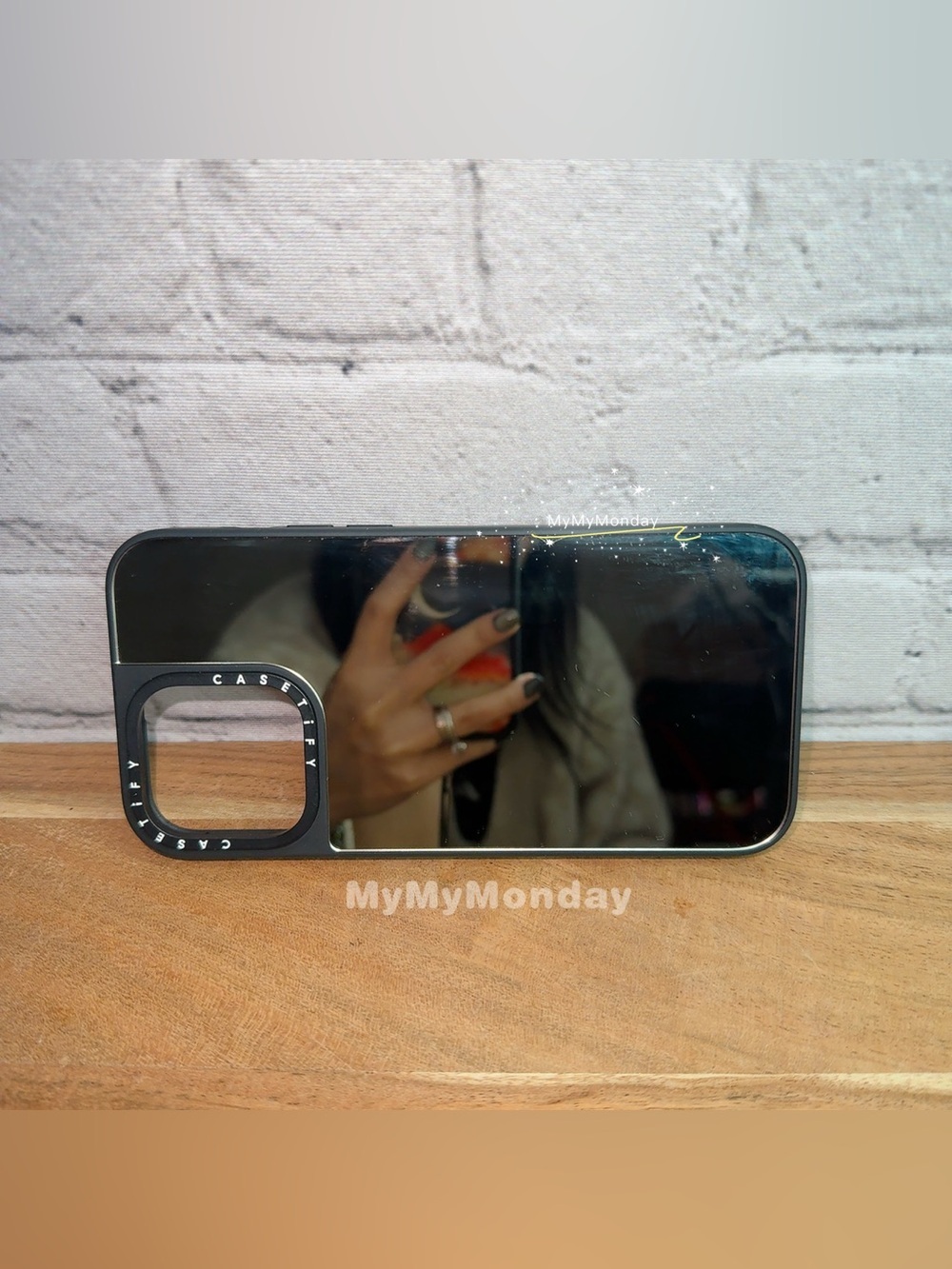 Casetify Mirror Phone Case IPhone 15 Pro Max - Picture 3 of 7